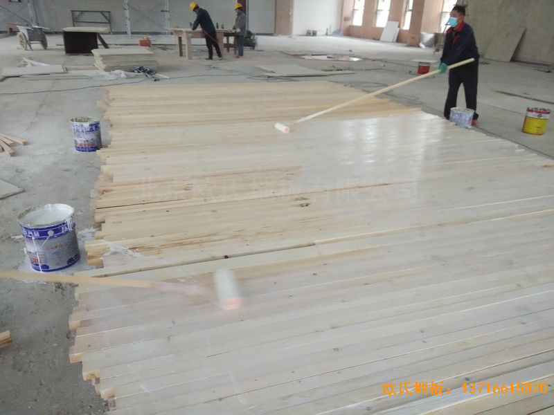 遵義仁懷市茅臺文體中心體育木地板施工案例