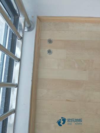 尋求體育場地木地板哪個品牌好