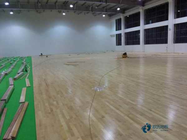 尋求籃球運動木地板哪些牌子好