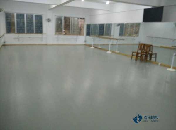 一般籃球運動木地板施工單位