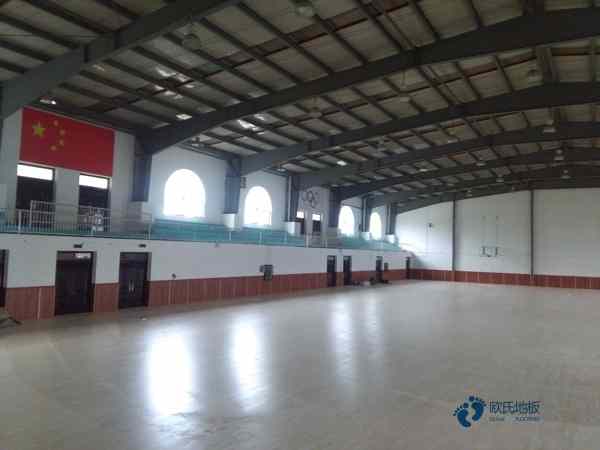 用什么運(yùn)動地板廠家報價