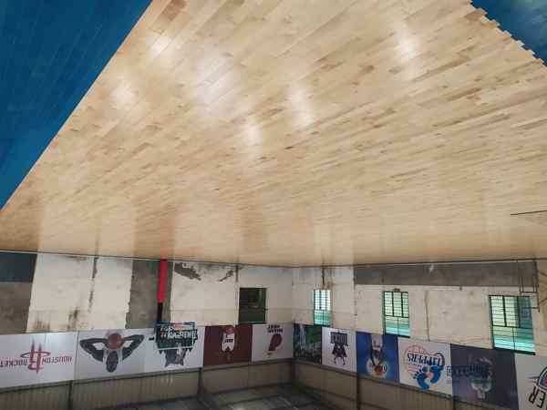 購買籃球運動木地板安裝公司