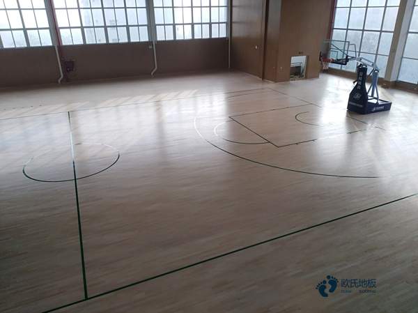 單層龍骨運(yùn)動(dòng)館地板廠家報(bào)價(jià)