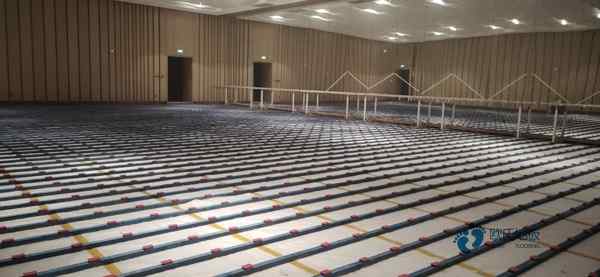 那里有體育運動地板廠家報價