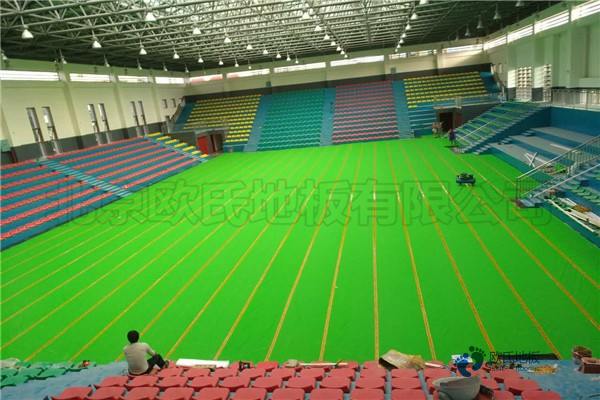 學?；@球場地地板選擇哪種比較好