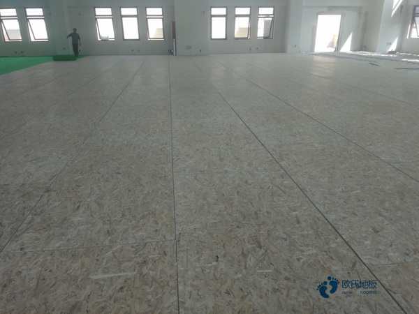 好看的體育籃球木地板報價