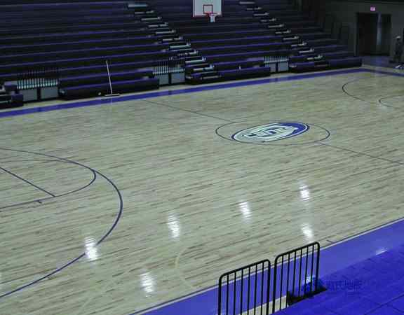 批發籃球木地板大概多少錢