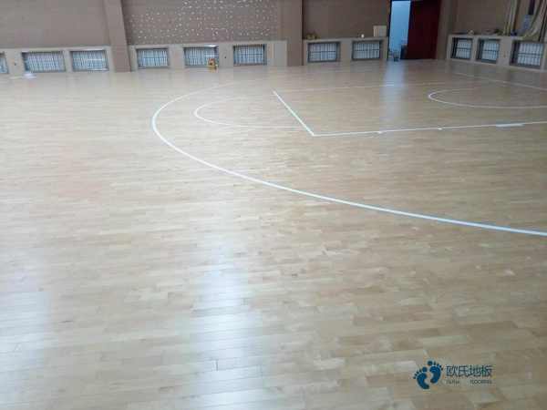 那有籃球木地板報(bào)價(jià)