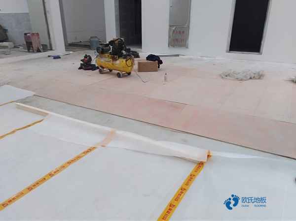 那有體育籃球木地板更便宜的多少錢一平方米