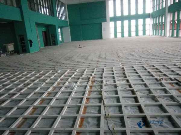 國產(chǎn)體育籃球木地板造價