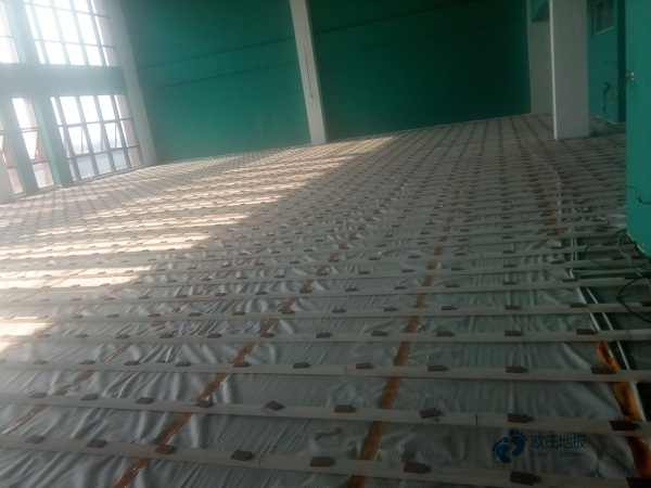 國產(chǎn)體育籃球木地板造價