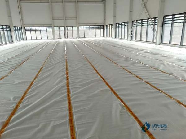 哪里有體育籃球木地板價(jià)格低