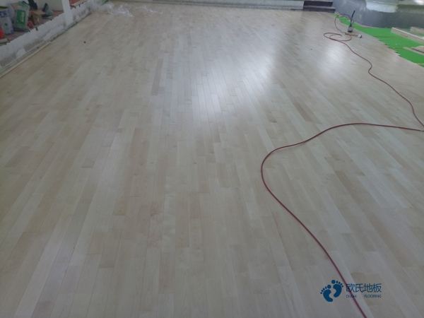 行業(yè)籃球木地板價格