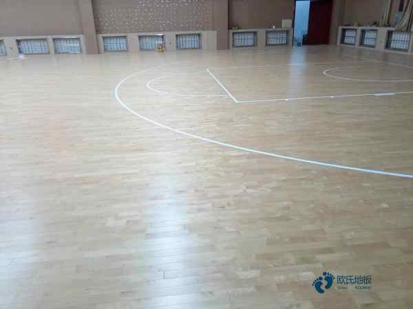 柞木運動木地板2