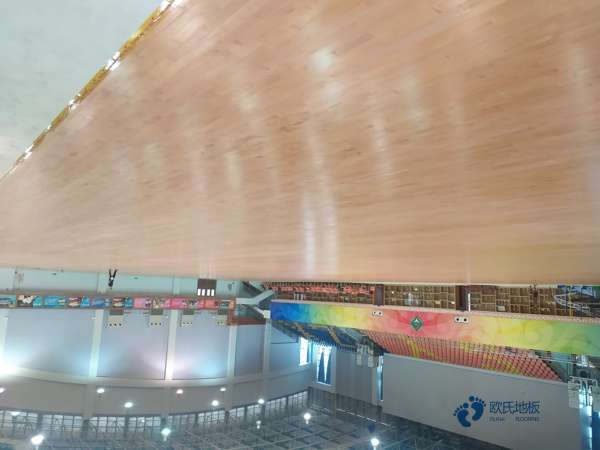 去哪買籃球體育地板安裝費