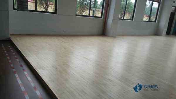 高品質(zhì)運動體育地板施工費用