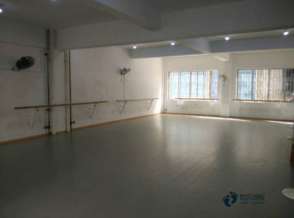 購(gòu)買體育籃球木地板價(jià)格表