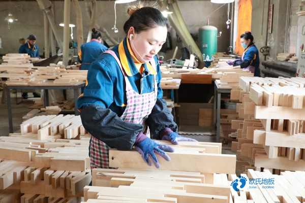 優惠的籃球體育地板價格表