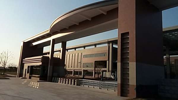 那有籃球運(yùn)動木地板維護(hù)保養(yǎng)