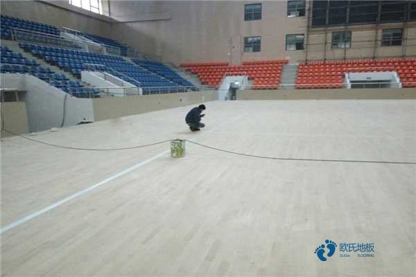 懸浮式籃球運動木地板怎么選購
