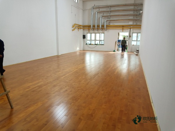 去哪買運動木地板怎樣保養