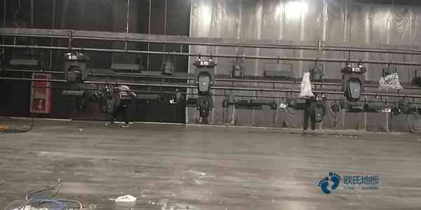 單龍骨籃球場地板環(huán)保嗎1